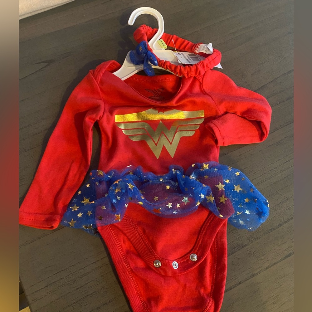 Wonder Woman onesie-NWT